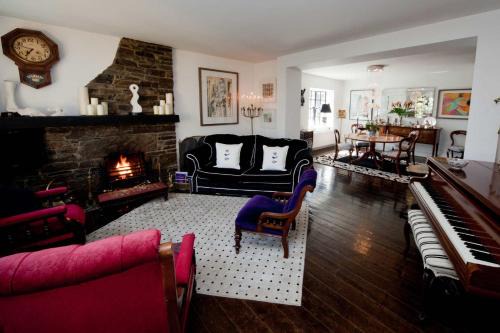 Kinsale House | The K Kinsale
