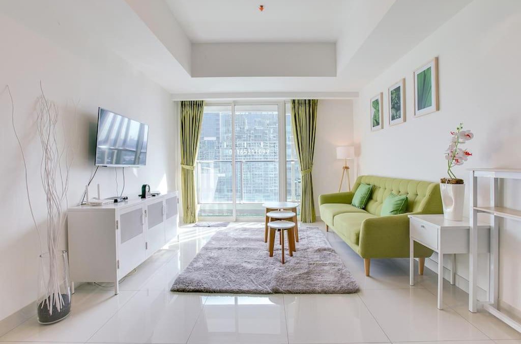 Kelapa Gading Timur Apartment | The Kensington Royal Suites W/ Free parking & Wifi
