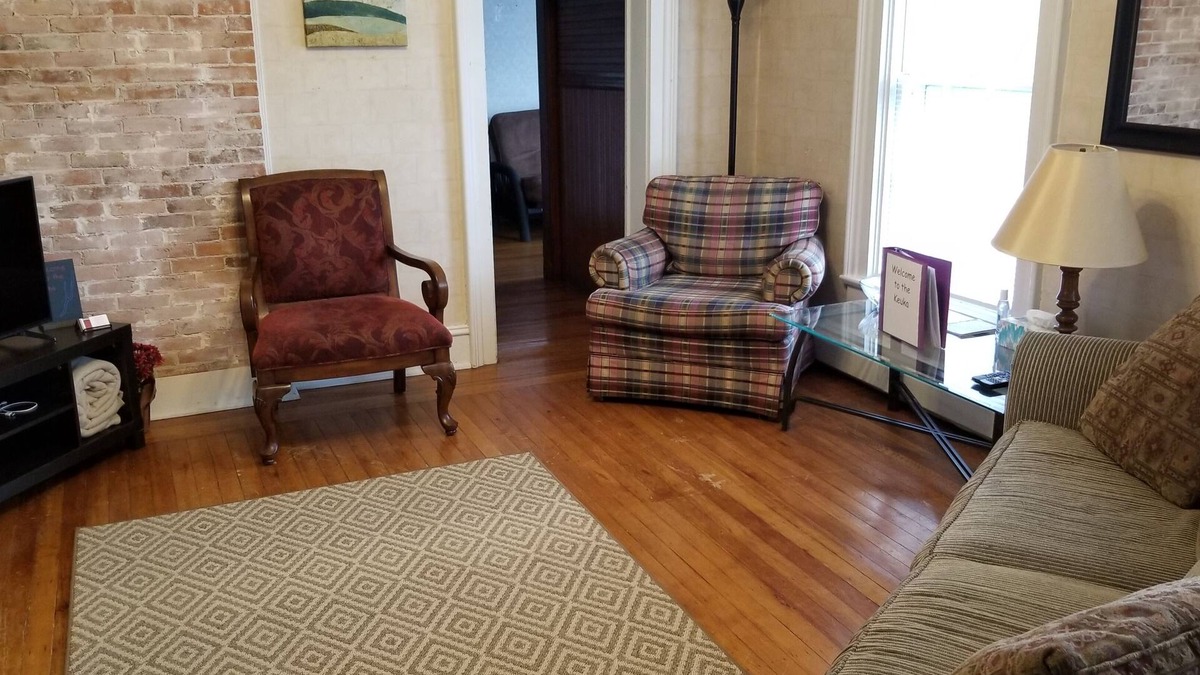 Seneca Falls Apartment | The Keuka at Red Brick Manor