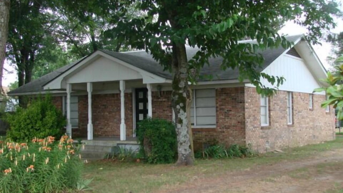 Murfreesboro House | The Kimberlite, Absolute Best Location! Pet Friendly!