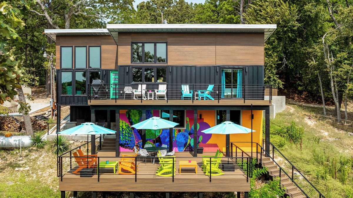 Eucha House | The Kitschy Kactus