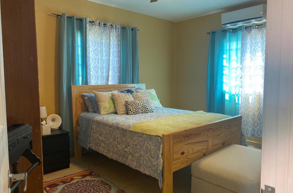 Little Bay Apartment | The Lady Bug