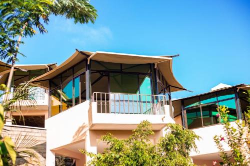 Kutus Hotel | THE LAGOON RESORT AND Spa