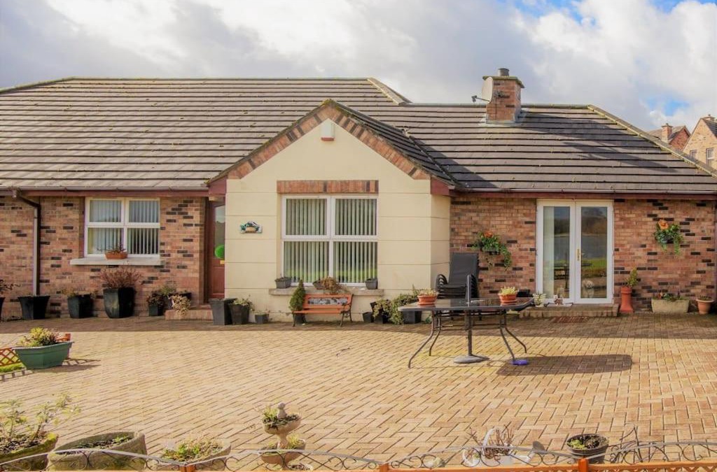 Craigavon Villa | THE LAKE HOUSE: a delightful and peaceful retreat.