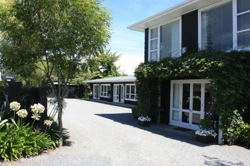 Taupo Hotel | The Lake Motel