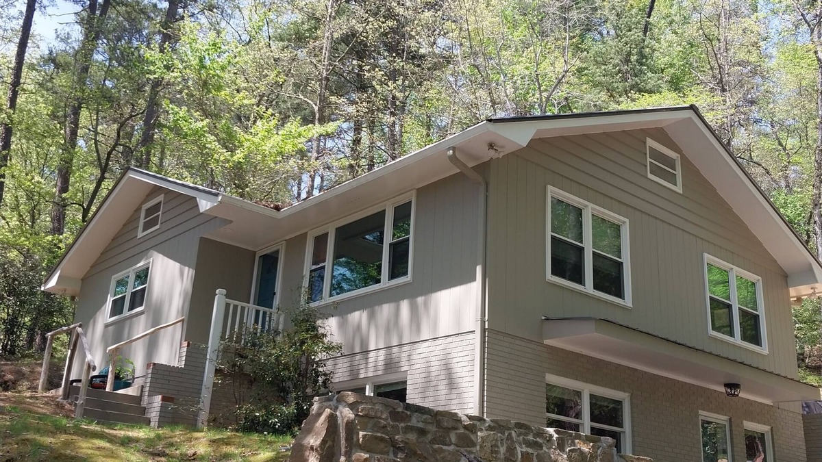 Lakemont House | The Lake Rabun Cove Stream House-Your Perfect North Georgia Mountain Escape