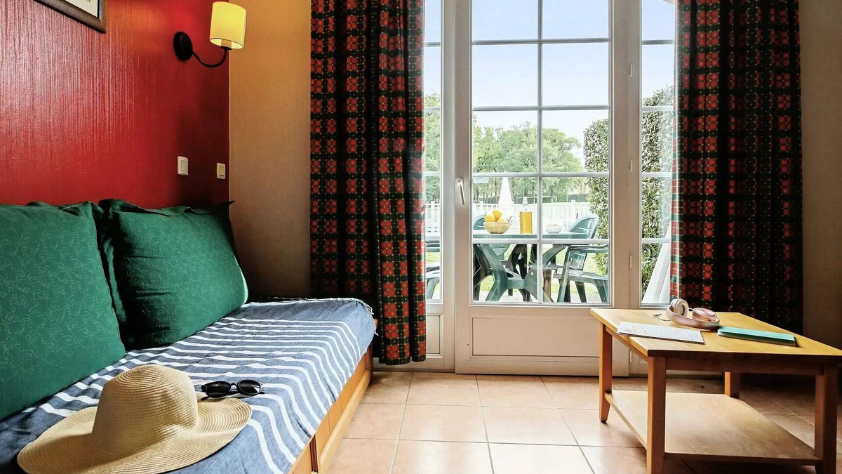Monflanquin Apartment | The Lake residence - maeva Home - Selection 1 bedroom apartment (4 people)