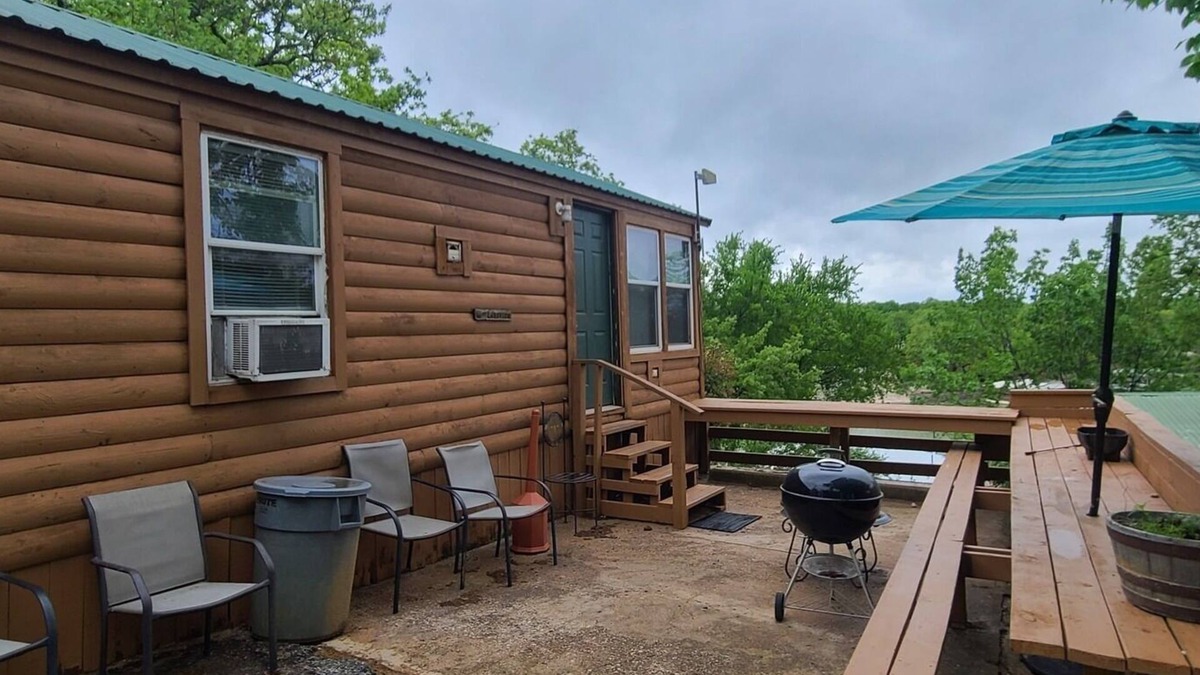 Chico Cabin | The Lakeview at Northside Marina & Resort