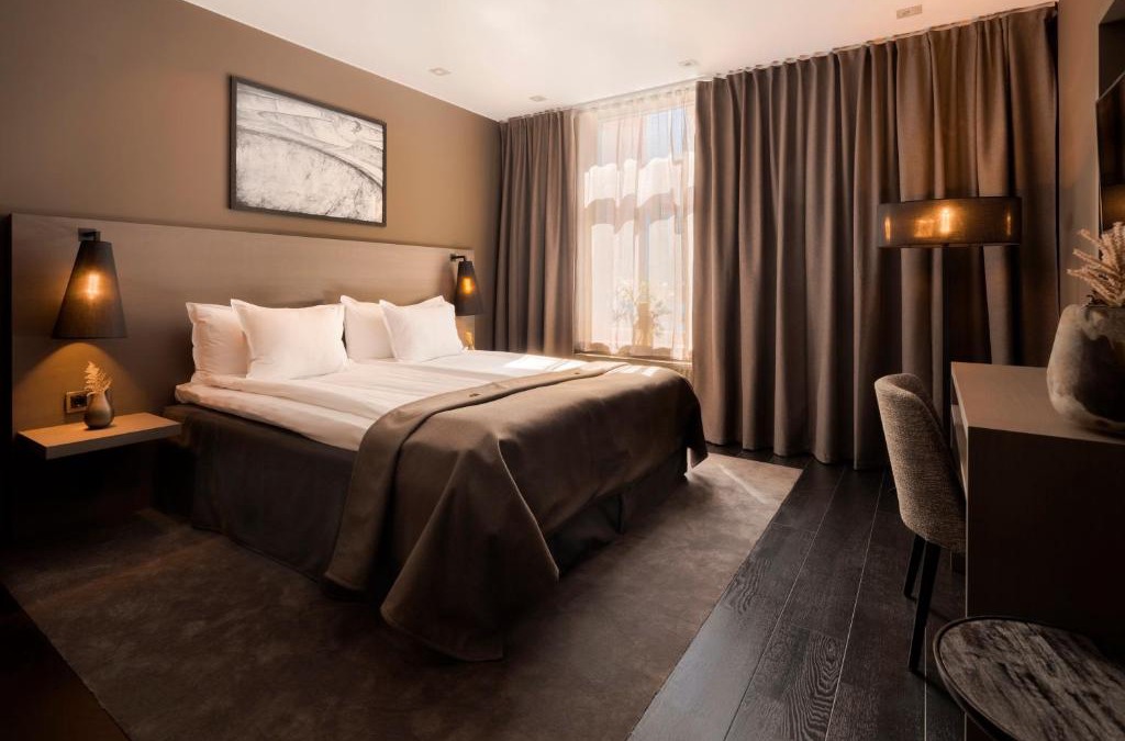 Norrkoping City Centre Hotel | The Lamp Hotel & Spa