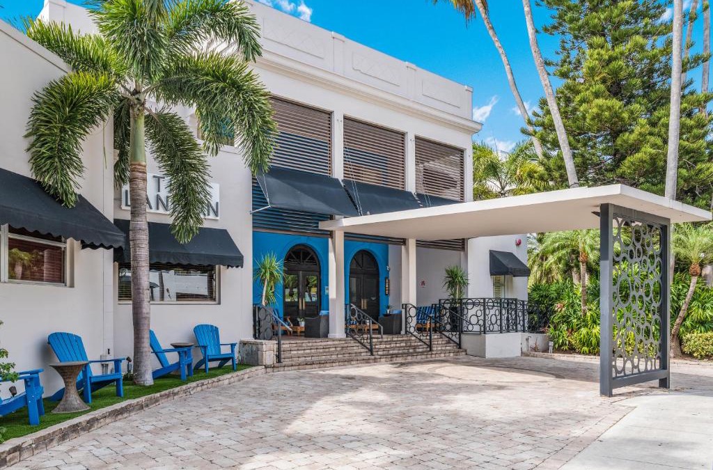Bay Harbor Islands Hotel | The Landon Bay Harbor-Miami Beach