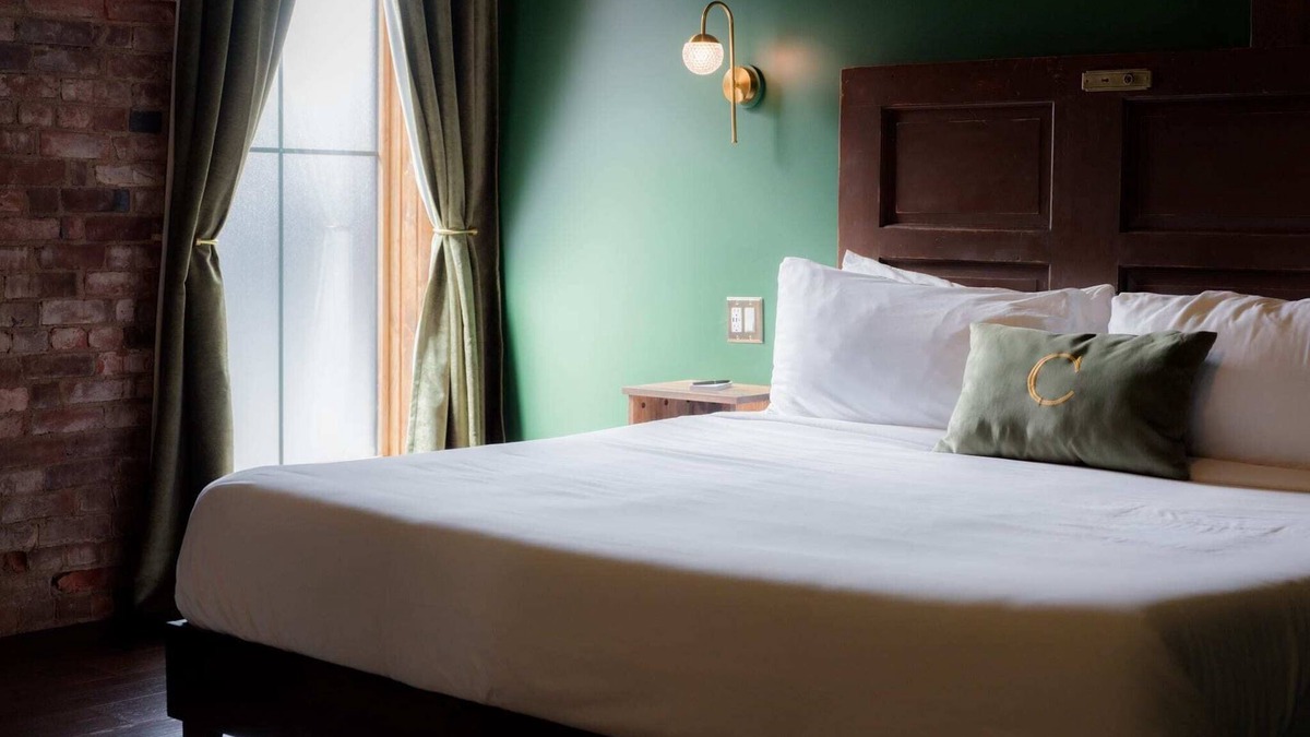 Madison Hotel | The Lanier Suite 204 at The Chandler Hotel