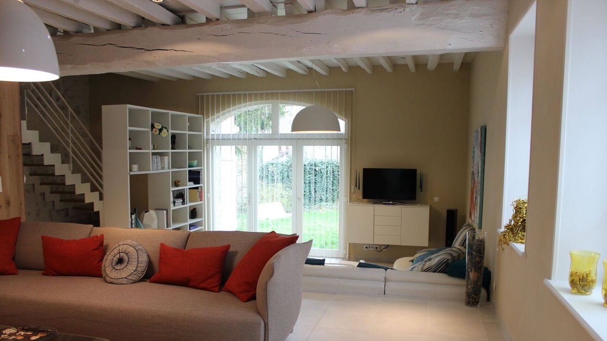 Landreville House | The large holiday home, charming cottage for 6 people