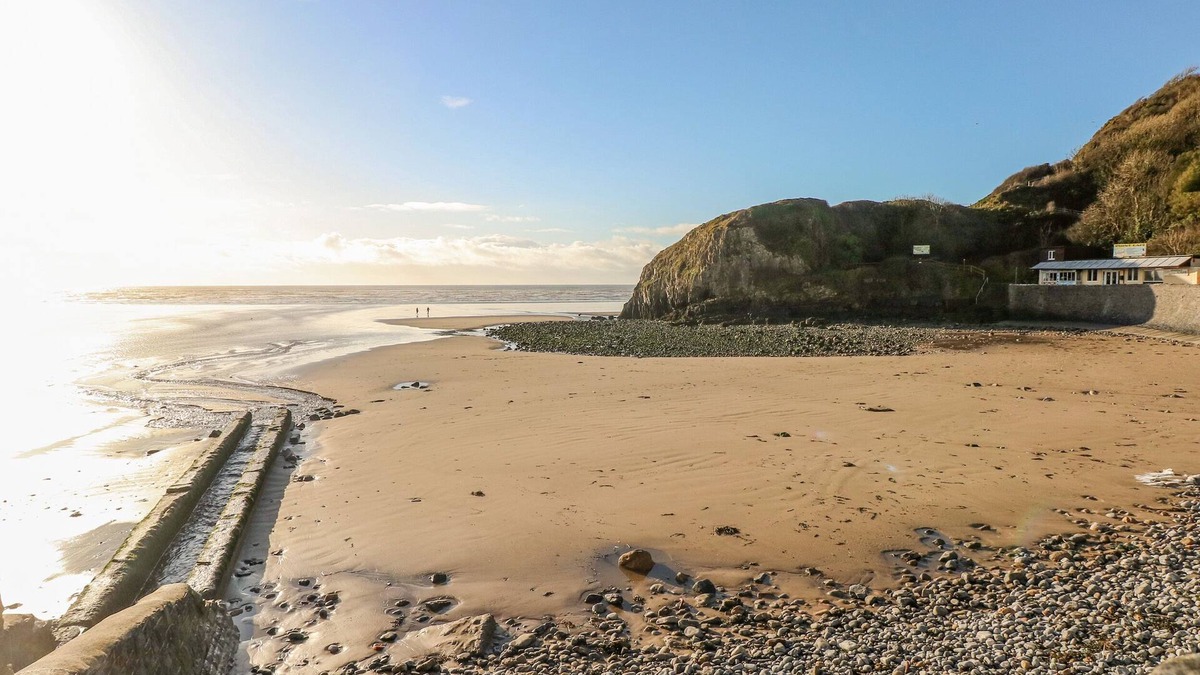 Pendine Cottage | The Last Resort