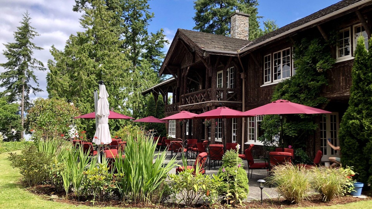 Sidney Bed & Breakfast | The Latch Inn