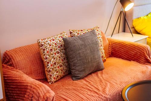 San Antonio Apartment | The Laughing Loft Cosmopolitan Comfort Gym Swim Park 2428