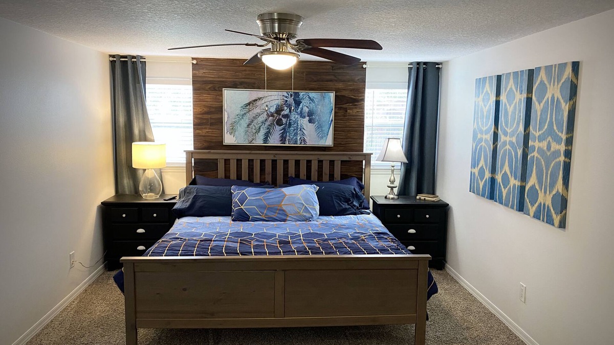 Orlando House | The Launch Pad with a pool! King bed and private backyard