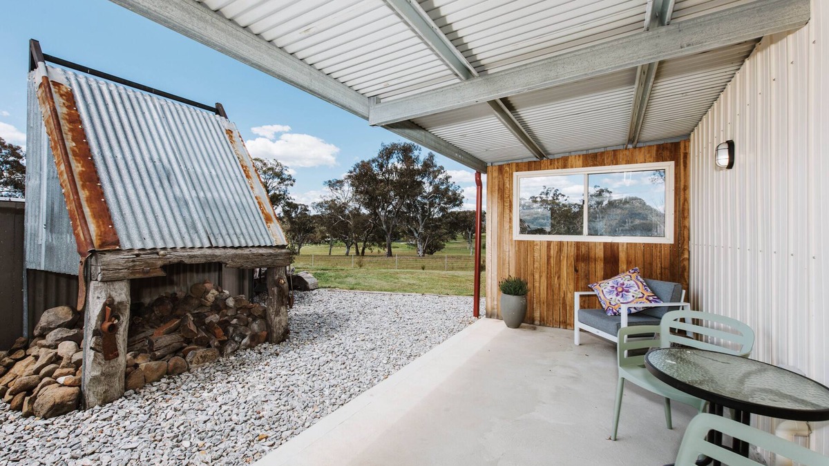 Ilford Cabin | 'The Laundry' at Hepburn Retreat, Mudgee Region NSW