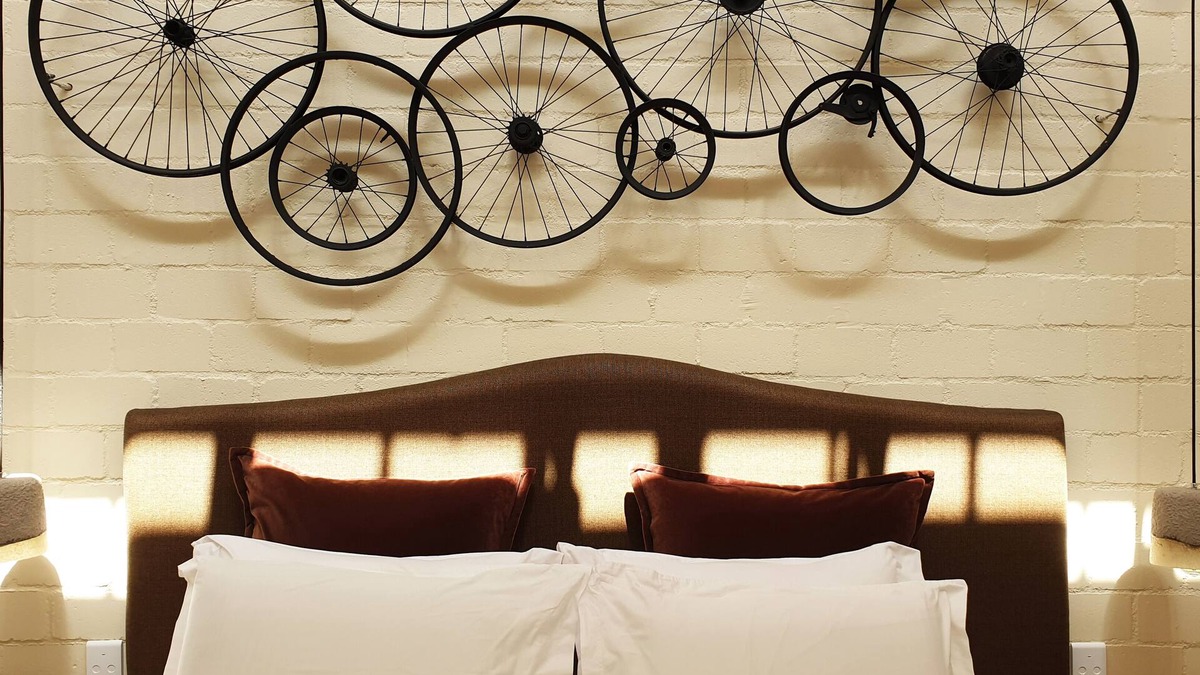 Somerset West Bed & Breakfast | The Lavender Cottage B&B at Villa Adalbert Guest House
