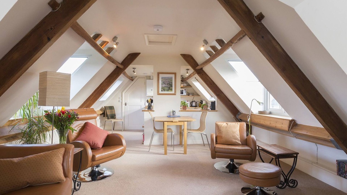 Malmesbury Cottage | The Leat at Wynyard Mill - Malmesbury, Cotswolds