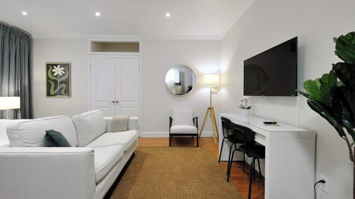 Kips Bay Apartment | The Lexy Vibe 8610