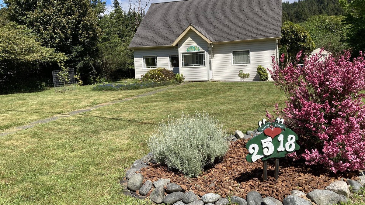 Port Orford House | The Lily Pad - just a hop to everything coastal
