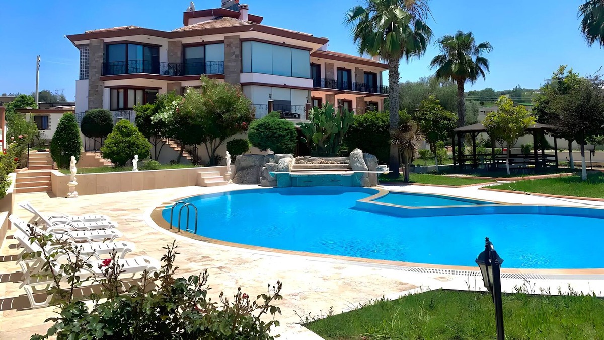 Kusadasi Villa | The Lions Den Kusadasi... Peaceful and suitable for families/groups of friends.