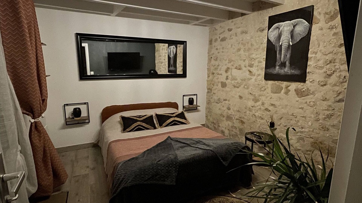 Soisy-sur-Ecole Bed & Breakfast | The little charmer