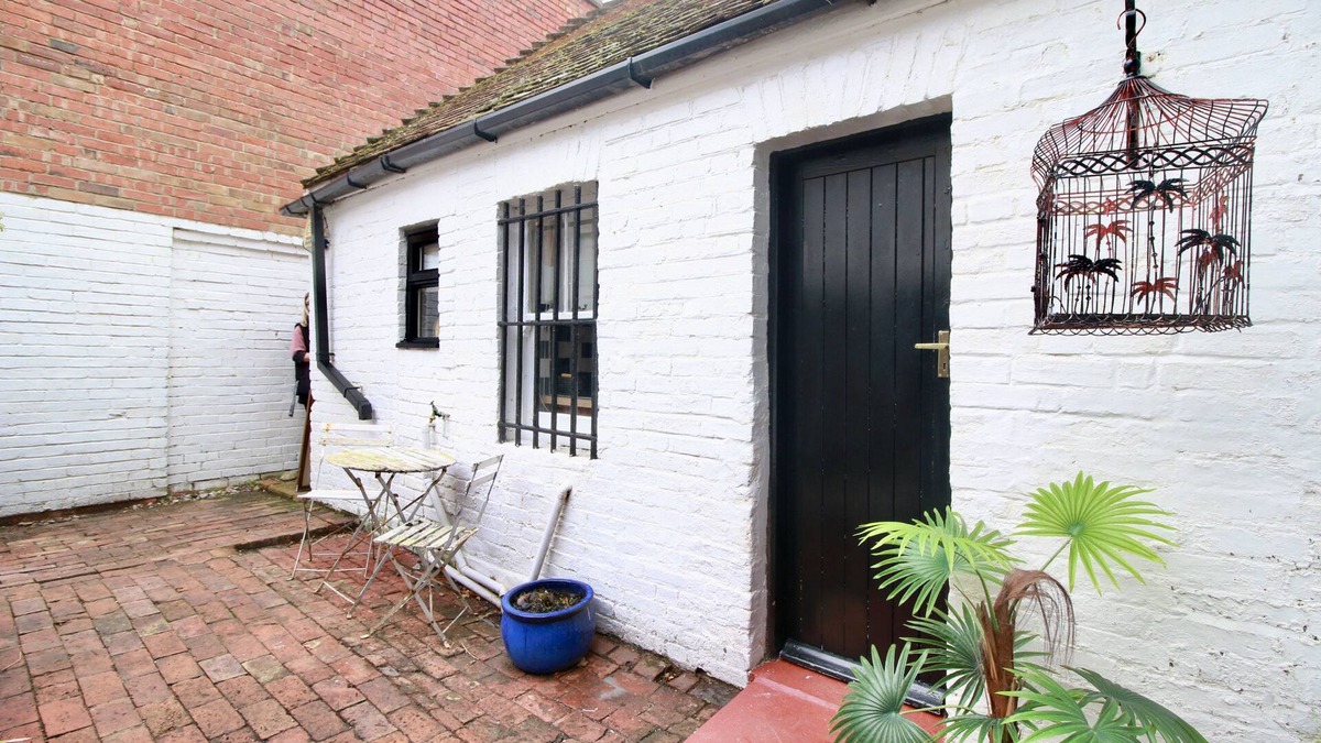 Seaford Cottage | The Little cottage Seaford