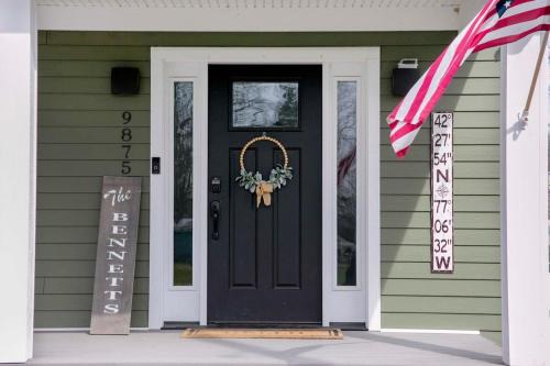 Hammondsport House | The Little Green Cottage-Waneta