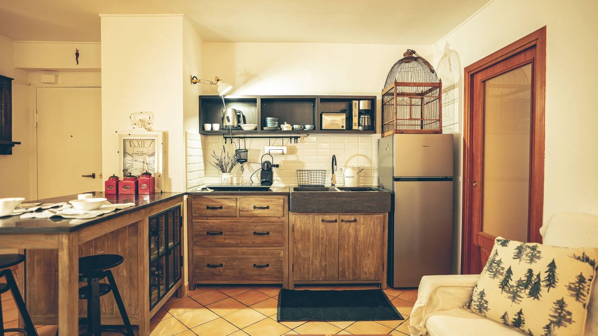 Vittorio Emanuele Apartment | The Little House in Napoli