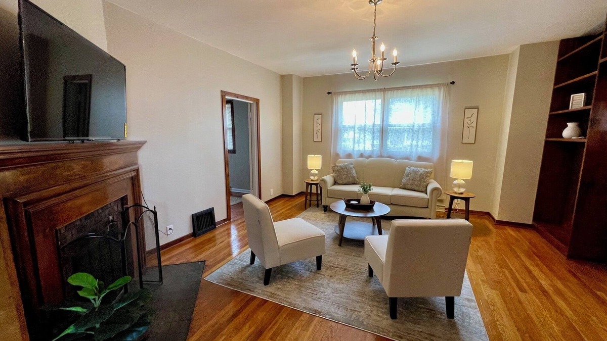 Mattoon House | The Little House on Prairie: Family-Friendly 2-Bedroom Getaway
