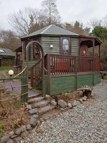 Ardnatrush House | The Little Lodge