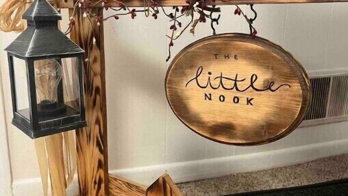 Weirton Apartment | The Little Nook