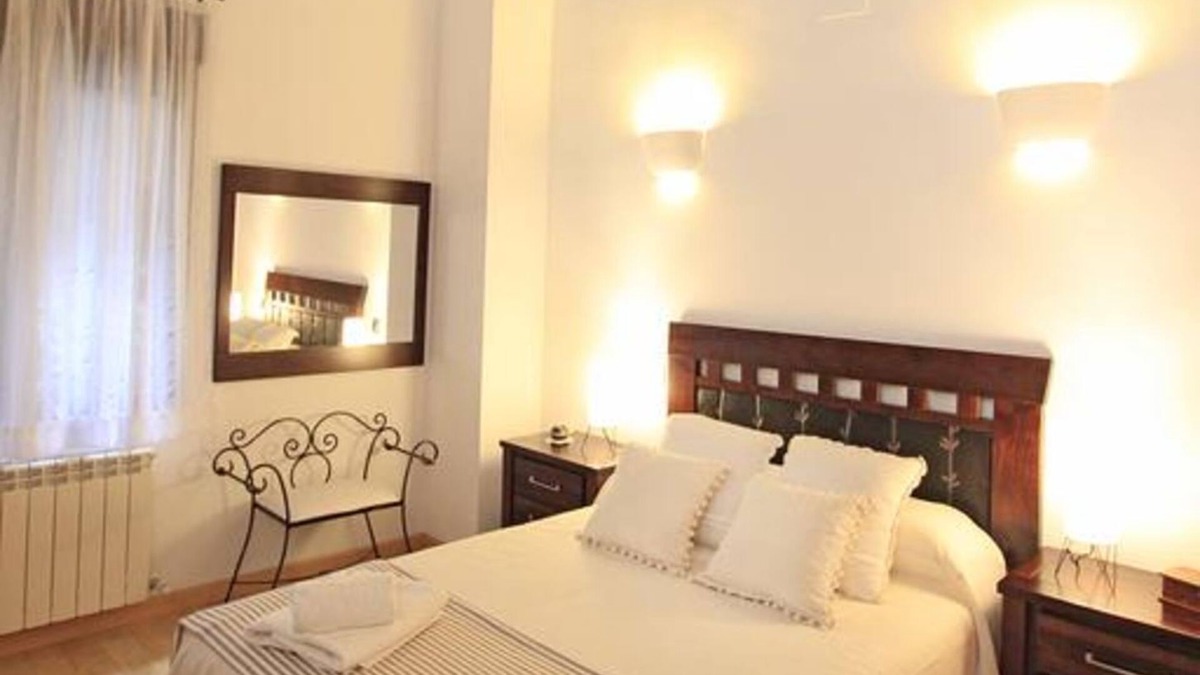 Toledo City Center Apartment | The Little Pin Charm