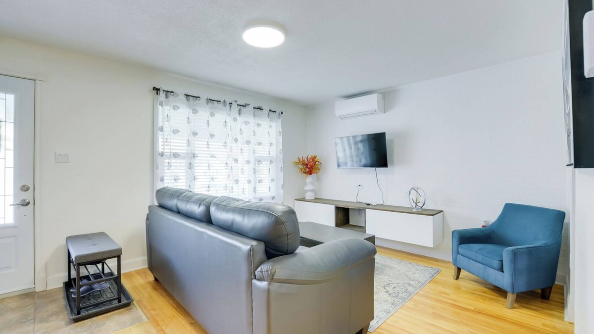 Hull Apartment | The little refuge