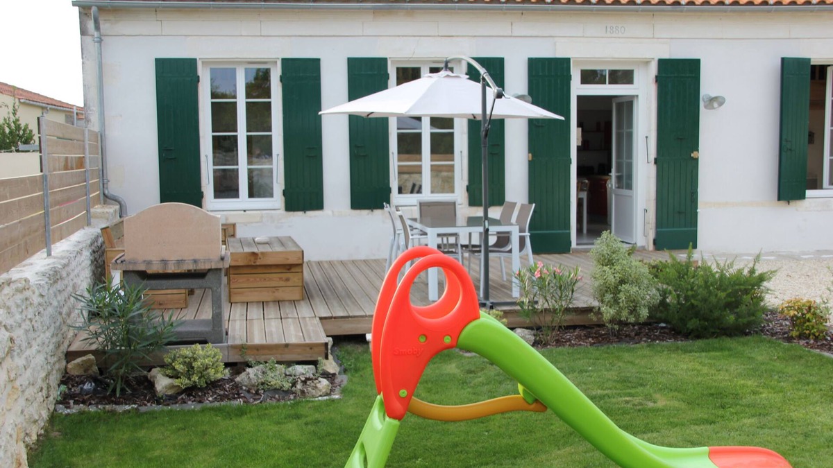 Saint-Pierre-d'Oleron House | THE LOCATION LISETTES