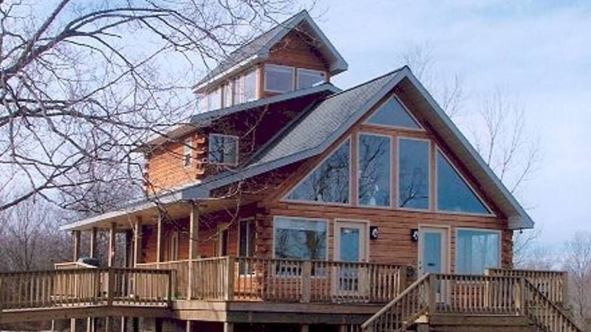 Magnet Cabin | The Lodge at Buzzard's Roost