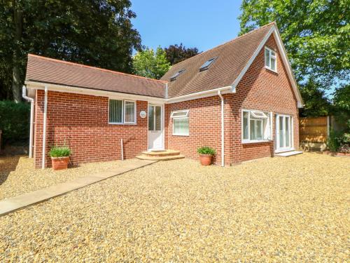 Hethel House | The Lodge at Orchard House