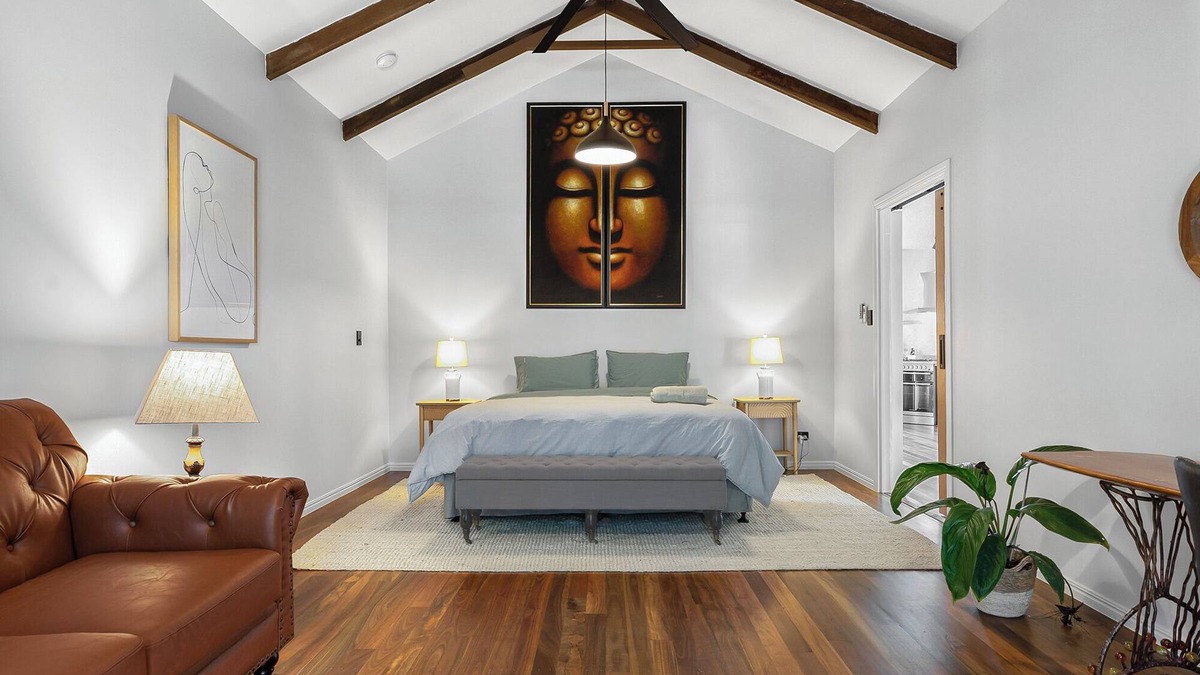 Pinbarren House | The Lodge at Pinbarren with Mountain Views & Pool