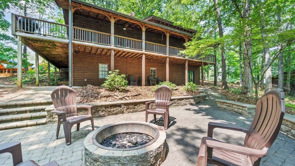 Gladehill Cabin | The Lodge at Pine Haven, where your family can make memories that last a lifetime