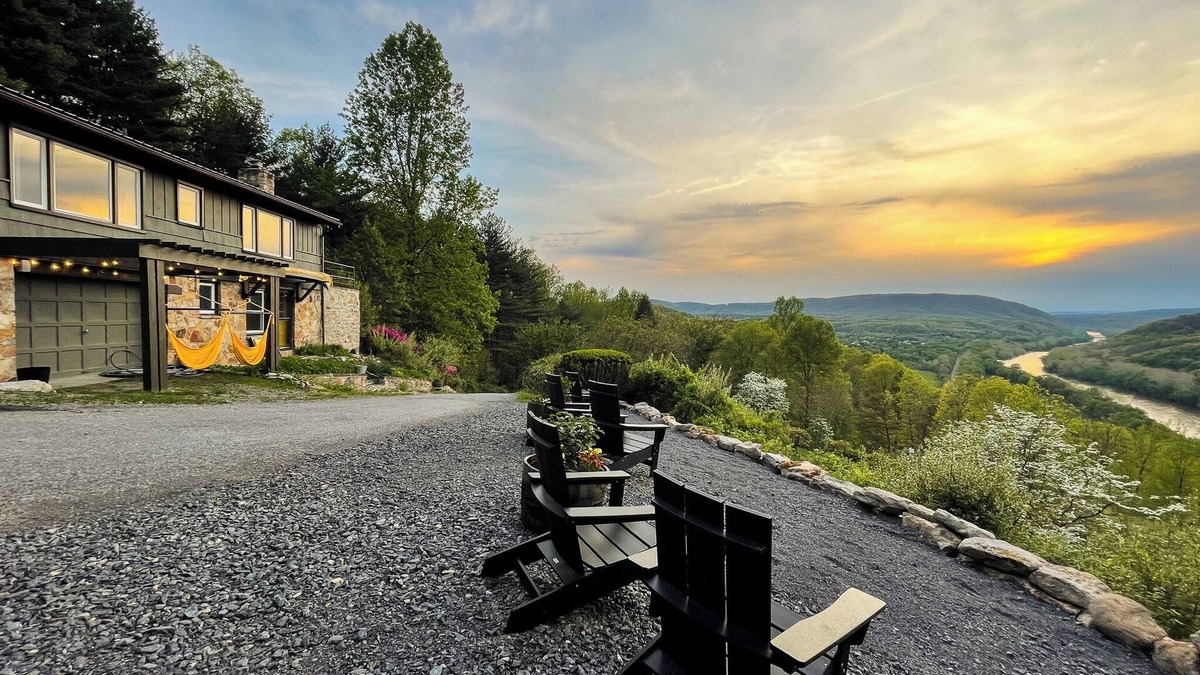 Washington County Cabin | + the Lodge+ @ Camp Potomac Peak