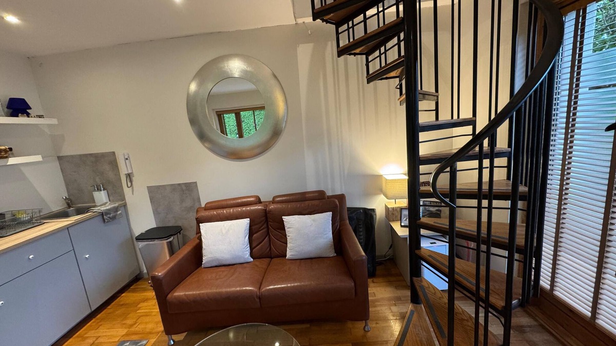 Malahide House | The Lodge