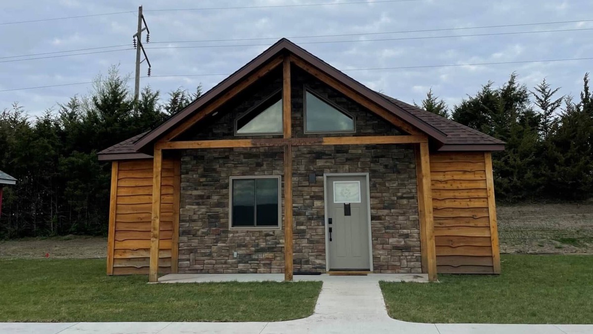 Trenton House | The Lodge @ K4C Premier Cottages