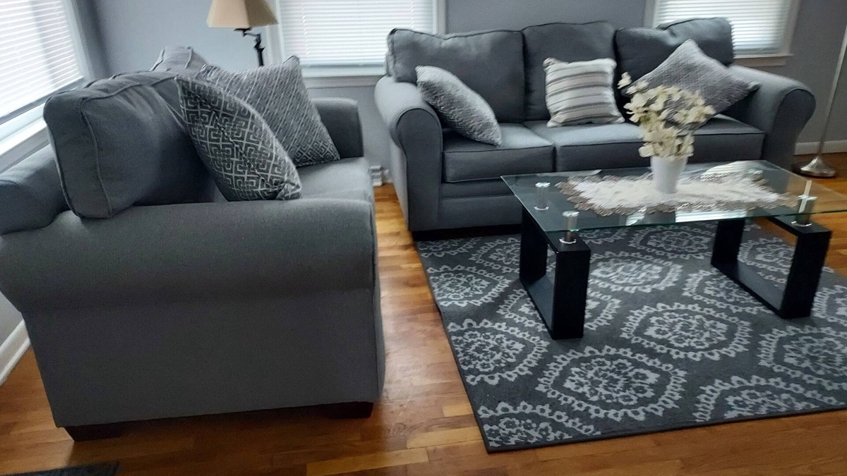 Lansing House | The Lodge@KendonnnA friendly and a relaxing place to stay!