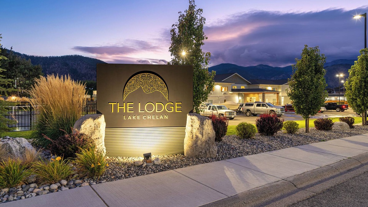 Wapato Point Hotel | The Lodge Lake Chelan