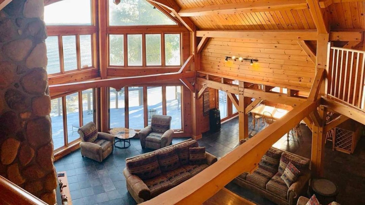 Manitoulin District House | The Lodge on Serendipity