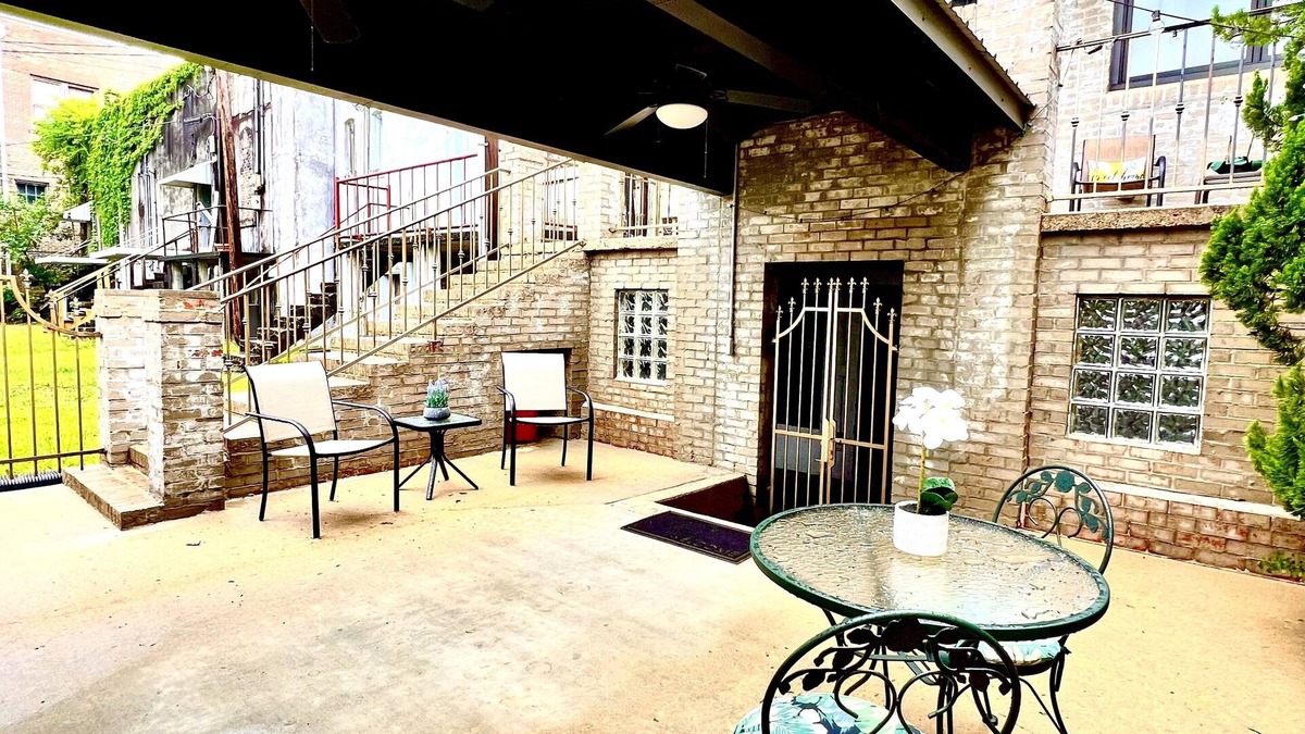 McComb Apartment | The Loft aka “The Artist Loft” Downtown McComb