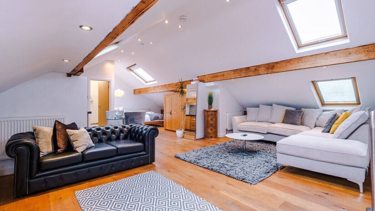 Cheadle Hulme Apartment | The Loft Apartment | Cheadle