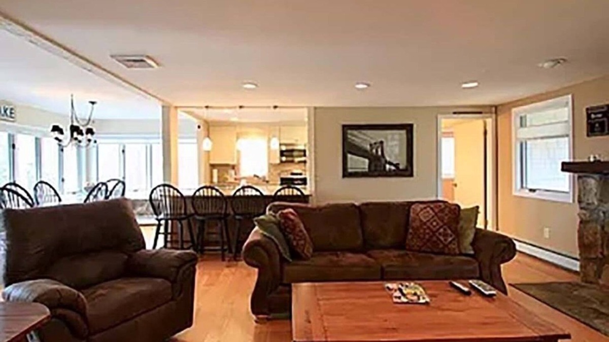 New Milford House | The Long View of Candlewood Lake