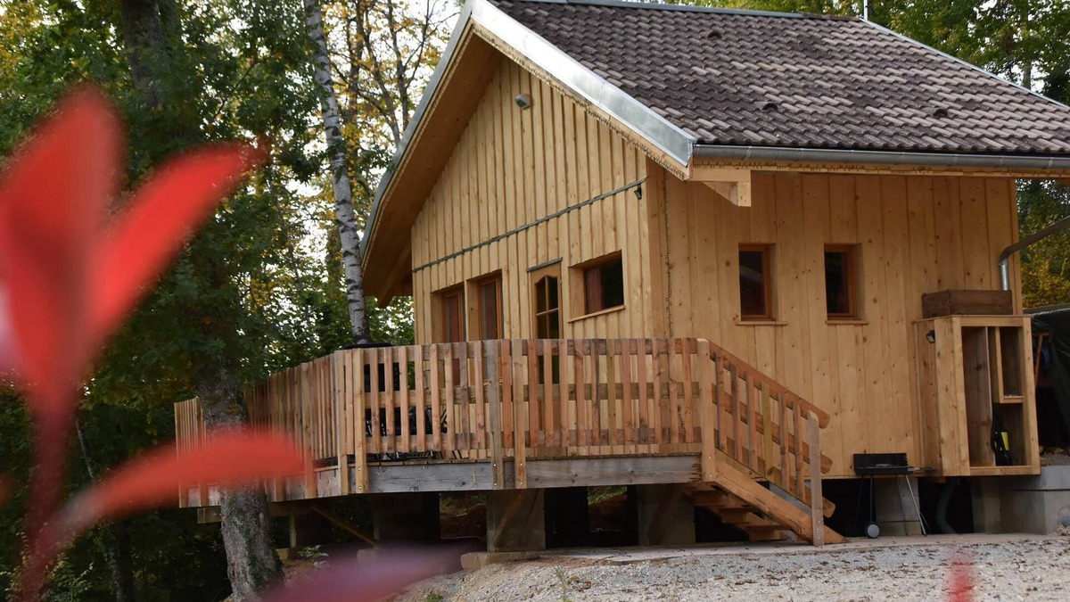 Grand Langres Ski Chalet | The lumberjack log cabin